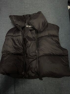 NY Threads Black Quilted Puffer Vest